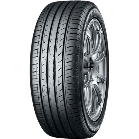 235/55R17 YOKOHAMA BLUEARTH-GT AE51 99W BAB71