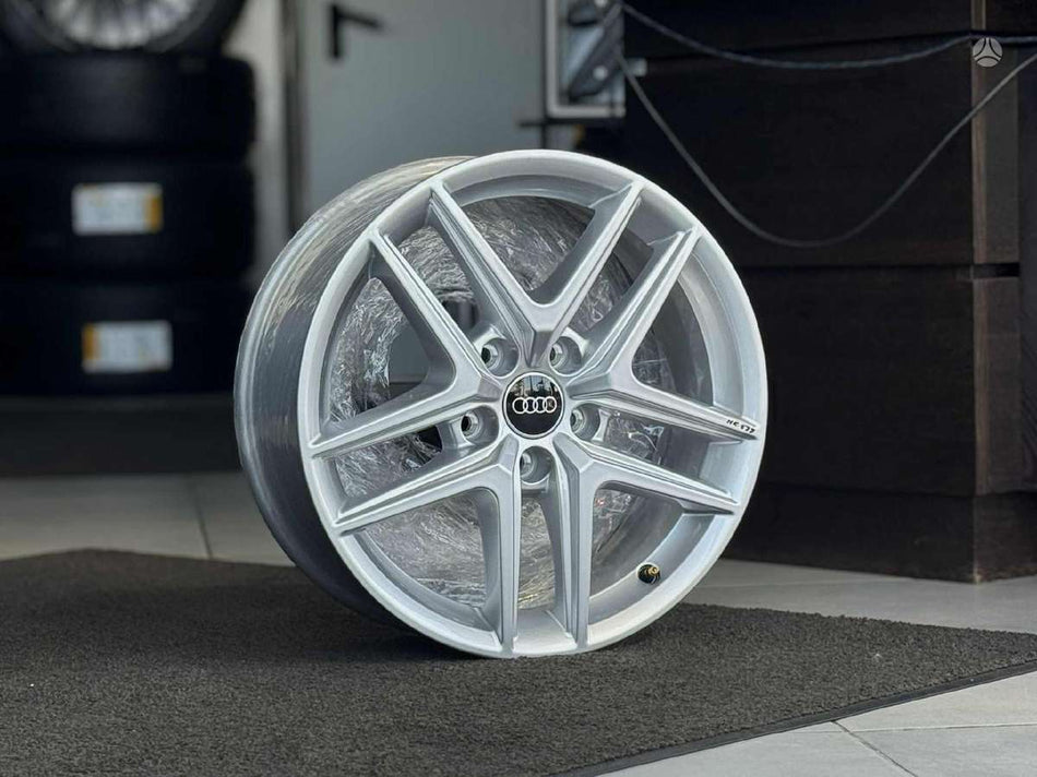 Audi A4 B9 ALLROAD ORG. NR.899