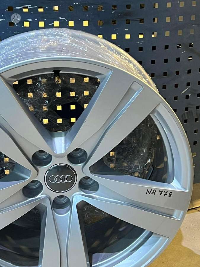 Audi ORIGINALŪS (NAUJI) NR.778