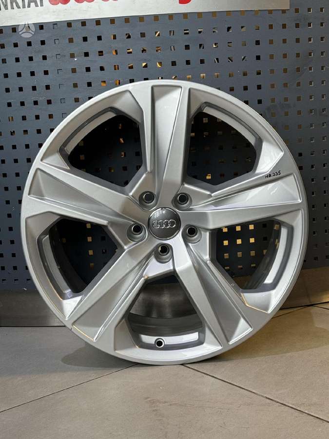 Audi ORIGINALŪS NR.335 | NAUJI