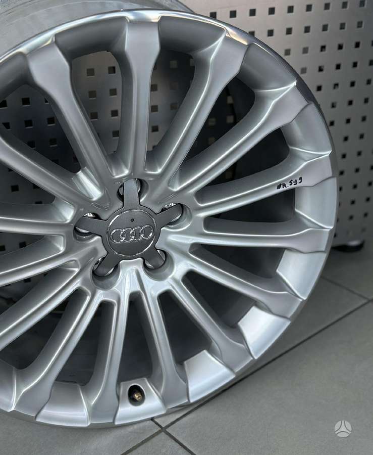 Audi ORIGINALŪS NR.599