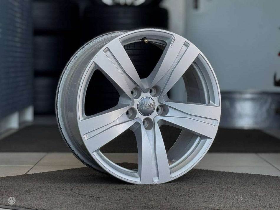 Audi ORIGINALŪS NR.836