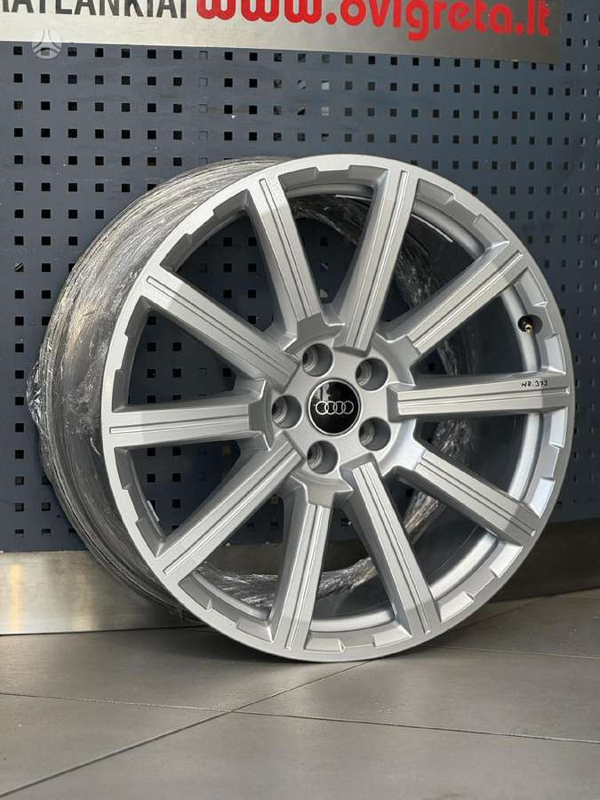 Audi ORIGINALŪS SQ7 S-LINE NR.373