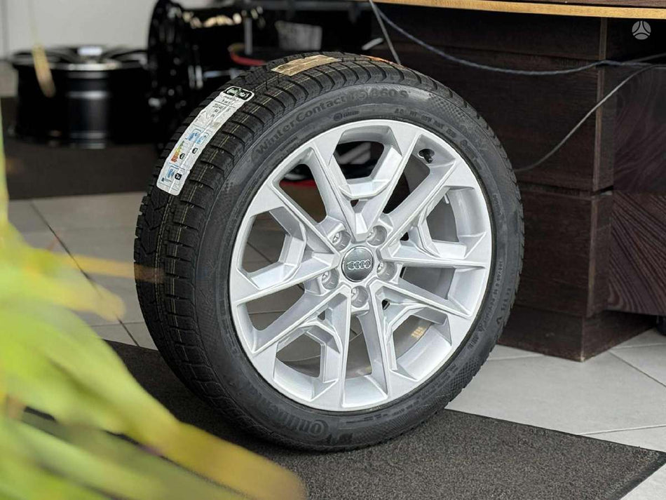 Audi ❄️Q2 SQ2 NAUJAS ORG. KOMPL.