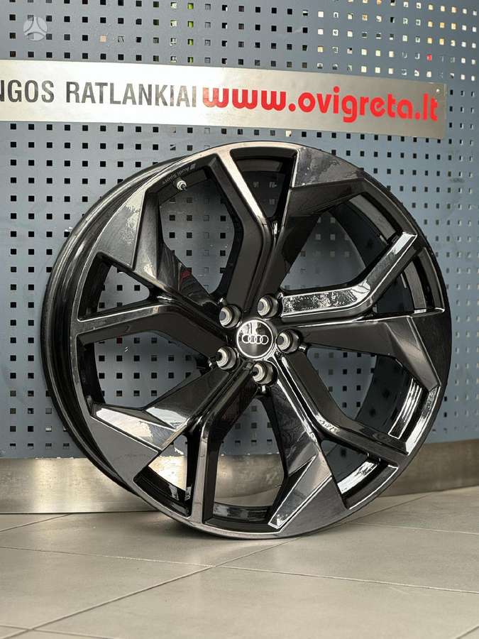 Audi RSQ8 ORIGINALŪS | NAUJI