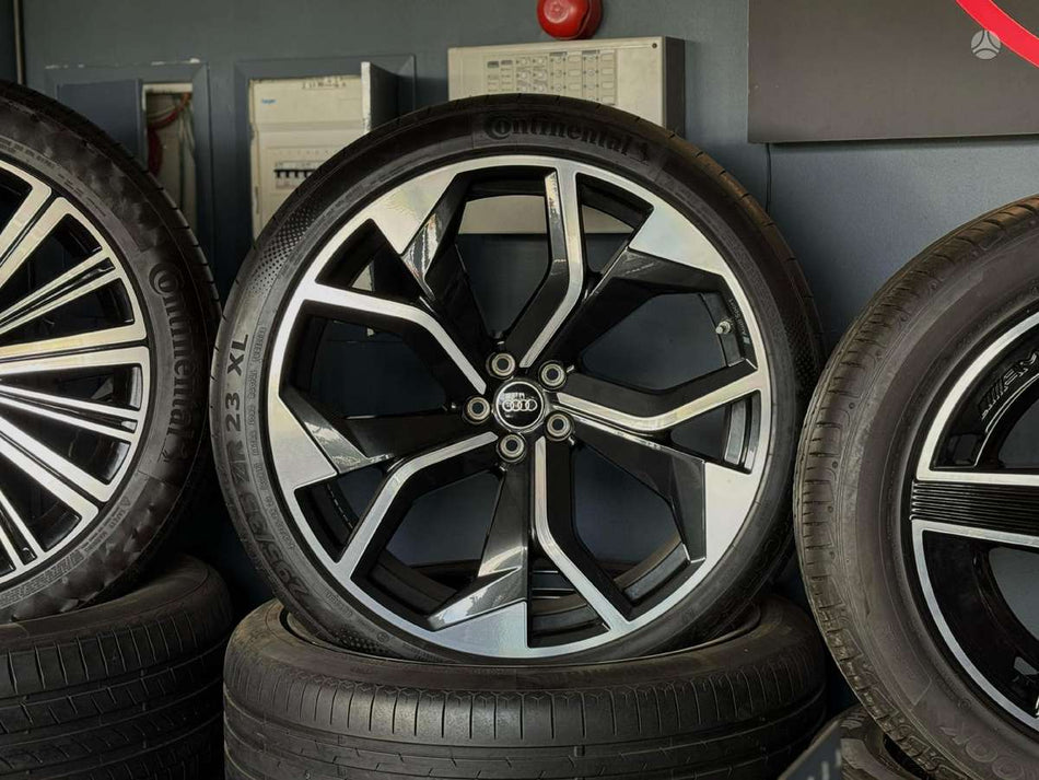 Audi RSQ8 Q8 SQ7 ORG. KOMPLEKTAS