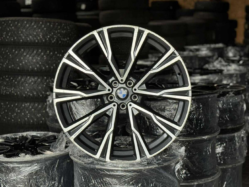 BMW 1 VNT. | 8074222 | X7 G07 758i