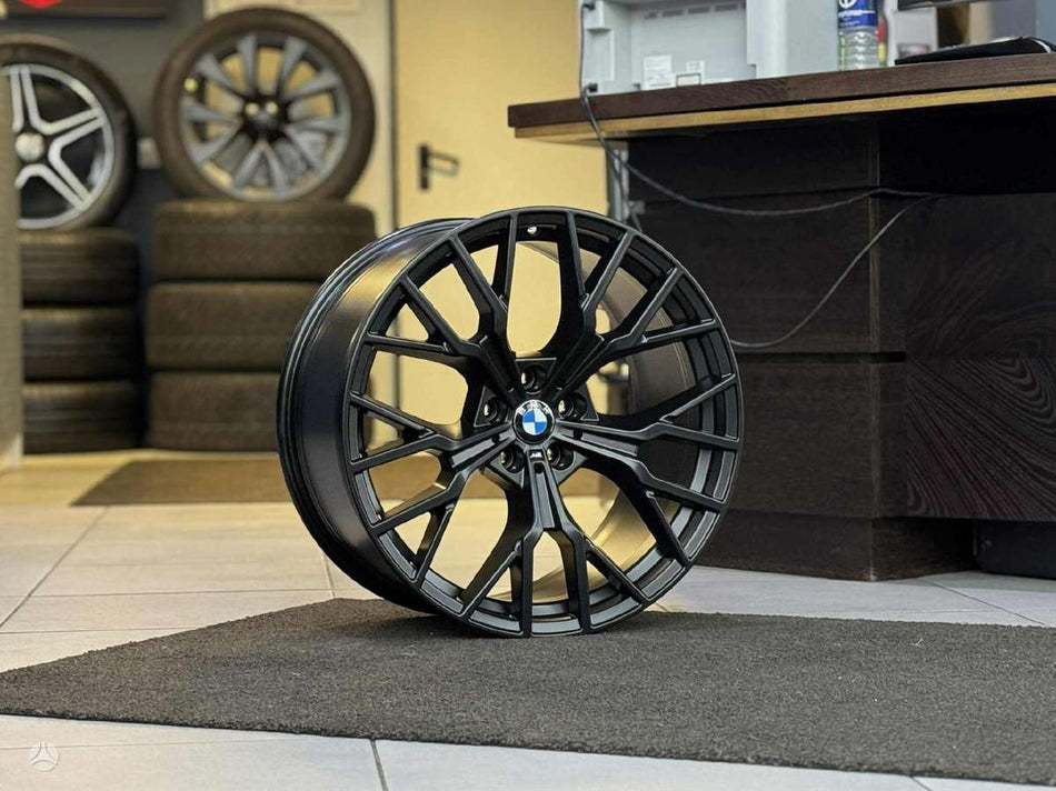 BMW I7 G70 / X3 G45 911M OEM.