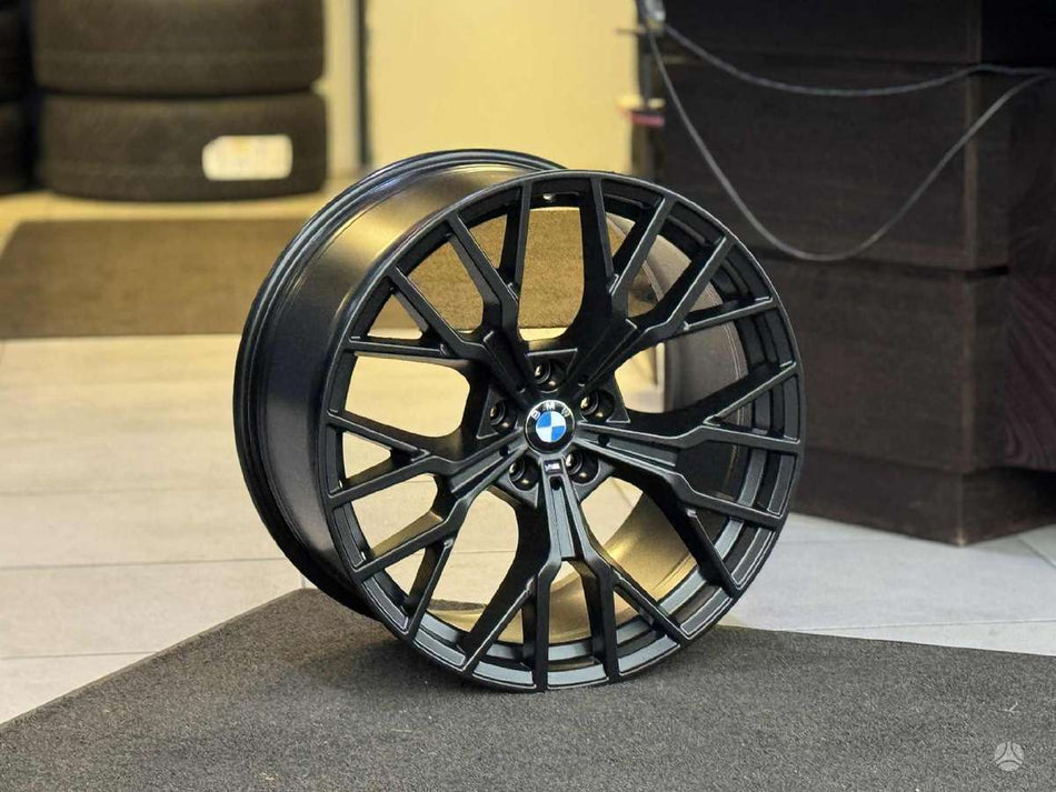 BMW I7 G70 / X3 G45 911M OEM.