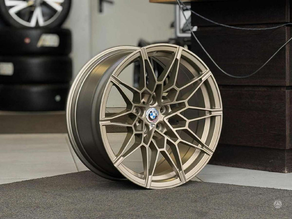 BMW M3 M4 G80/G82/G87 | 826M