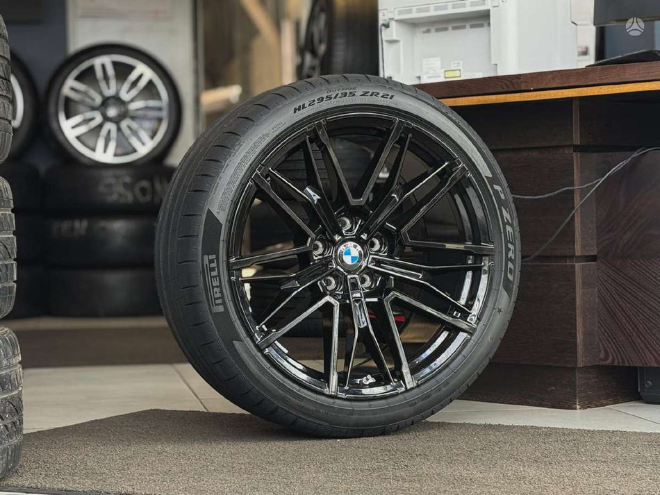 BMW M5 G90 R20-R21 NAUJAS KOMPL.