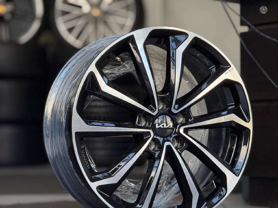 KIA ORIGINALŪS DEZENT NR.840