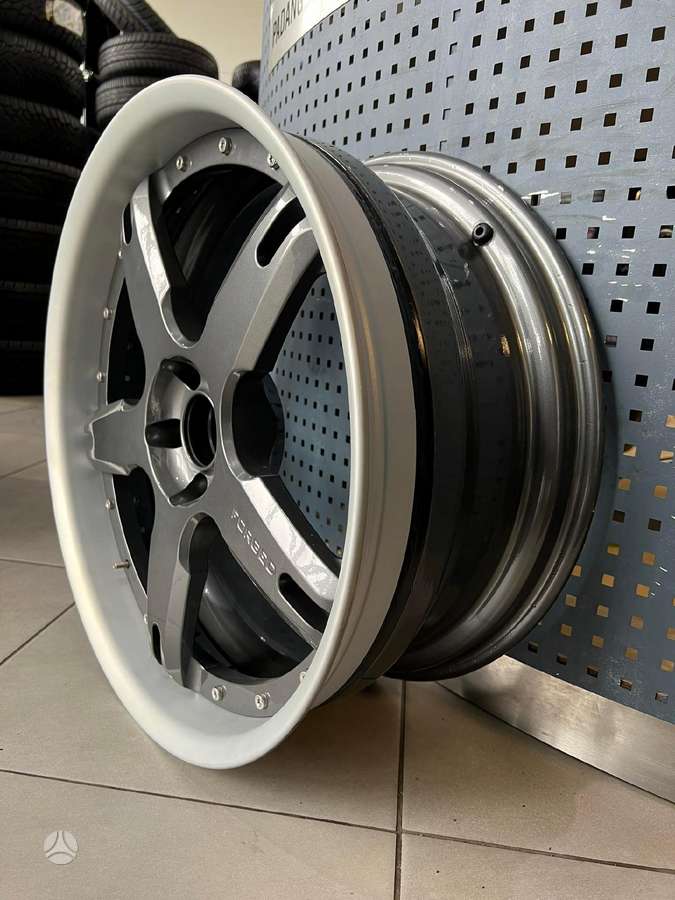 FORGED | 3 DALIŲ - ARDOMI