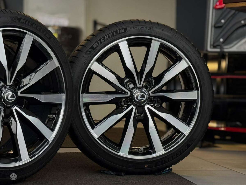 Lexus NAUJAS | +PILOT SPORT 4 2024