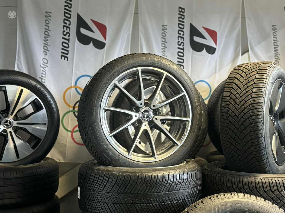 Mercedes-Benz E63 AMG(S) W213 +MICHELIN PA4