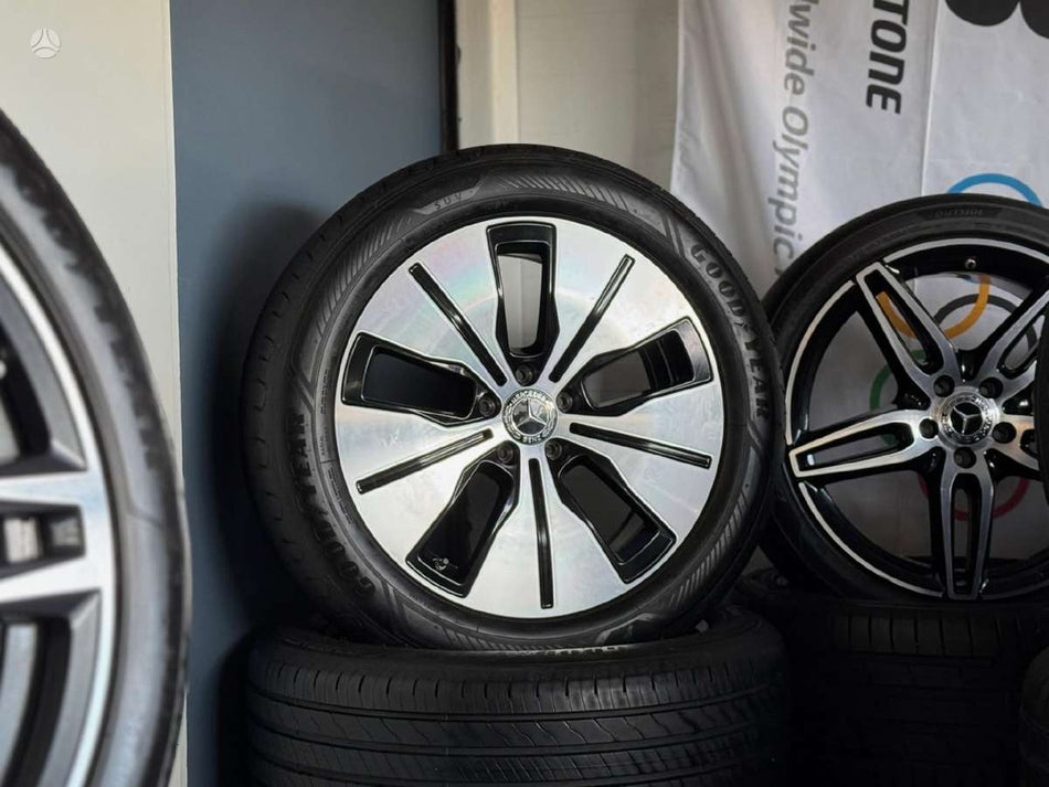 Mercedes-Benz EQC N293 ORG. KOMPL. | 2024