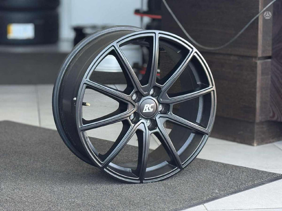 RC Design RC32 FORD/VOLVO NR.894