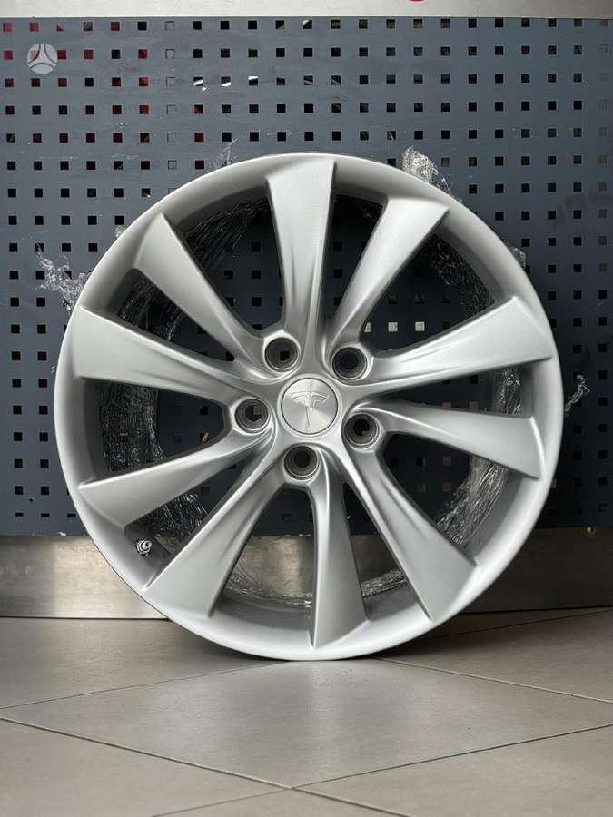 TESLA MODEL S ORIGINALŪS NR.349