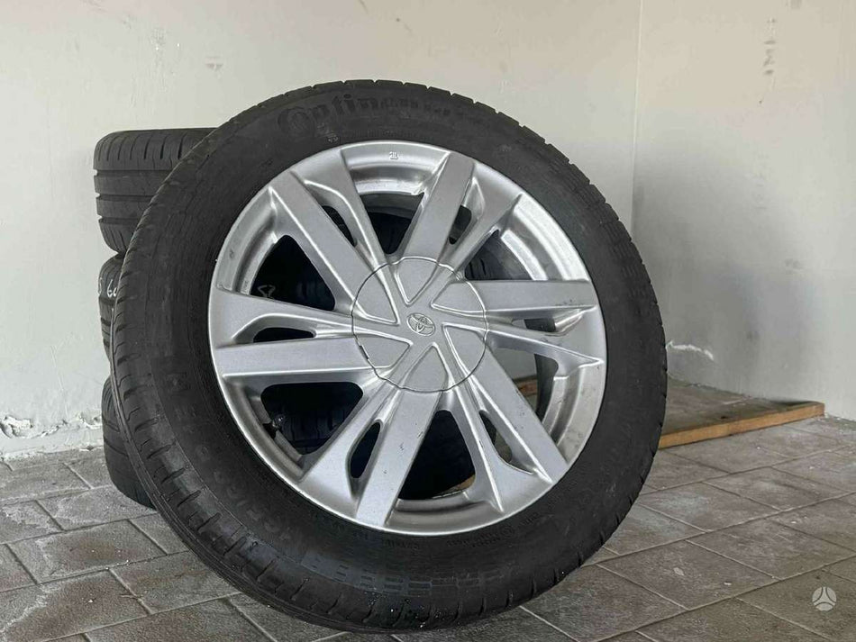 Toyota AYGO 4x100 +PADANGOS