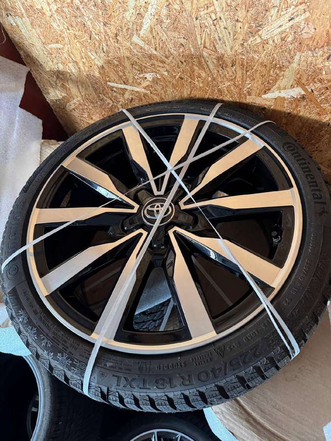 Toyota NAUJI KOMPLEKTAI | AKCIJA !!!