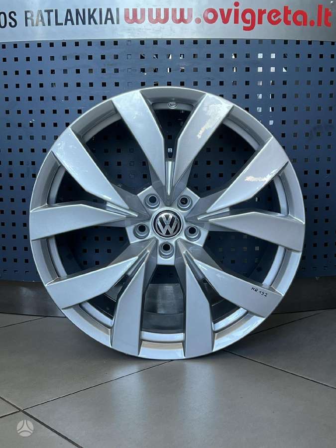 Volkswagen ORIGINALŪS TOUAREG NR.192