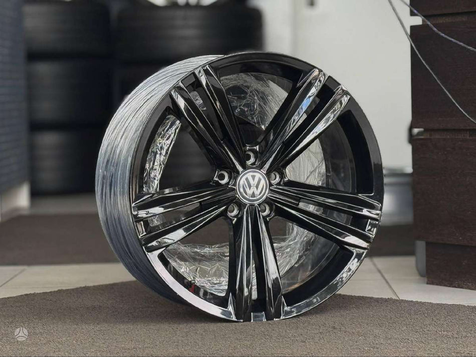 Volkswagen ,,SEBRING'' ORIGINALŪS NR.841