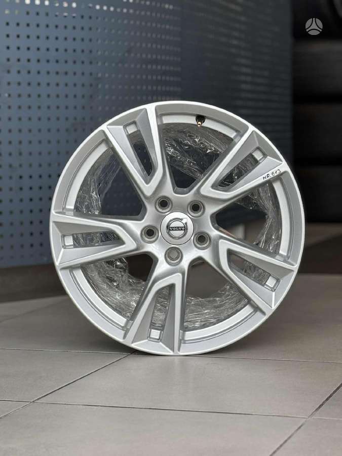 Volvo XC60 ORIGINALŪS NR.613